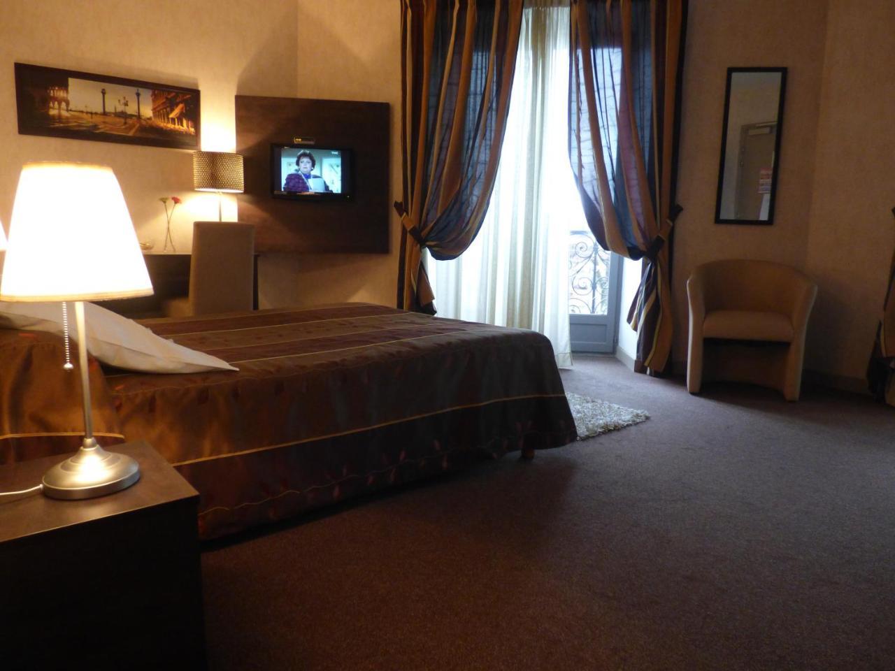 La Belle Epoque Hotel Saint-Privat-la-Montagne Buitenkant foto